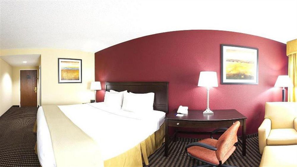 Holiday Inn Express Charleston Us Highway 17 & I-526 By Ihg Bagian luar foto